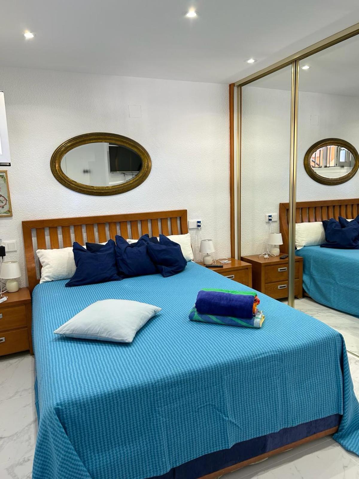 Splendido Appartamento Fronte Mare Vista Spiaggia - Prima Linea Mare Torrevieja Ngoại thất bức ảnh